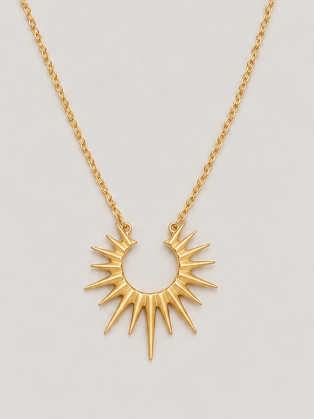 New! Gold Sunburst Pendant Necklace NWOT 5062